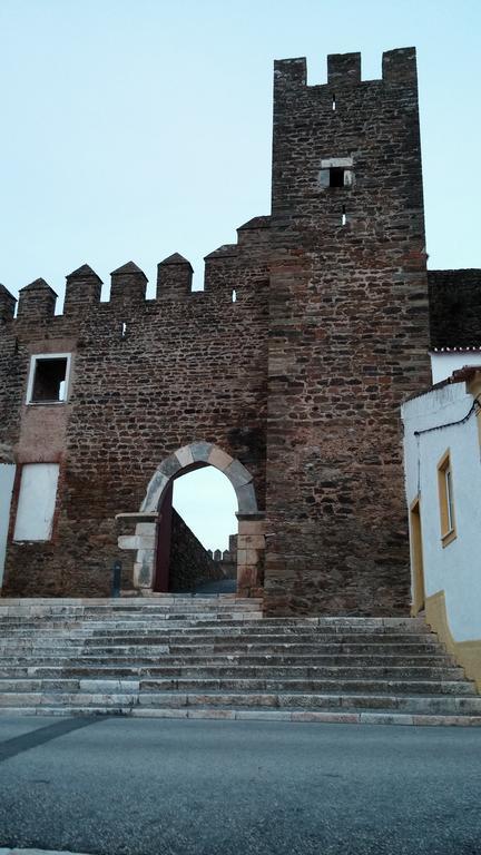 Alandroal Guest House, Hotel Exterior foto